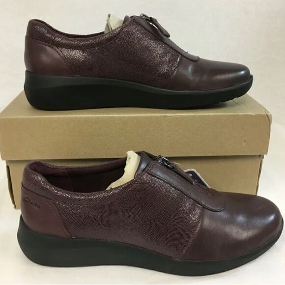 Clarks Collection Kayleigh Sail Leather Slip-On Shoes 7.5 Burgundy Suede - Picture 1 of 8